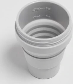 STOJO - Opvouwbare Beker - To Go - Grijs - 237ml - Herbruikbaar 12 STOJO - Opvouwbare Beker - To Go - Grijs - 237ml - Herbruikbaar -Kookgerei Koning Verkoop 1039x1200