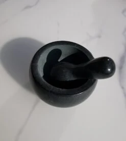 Sparq Home - Vijzel - Speksteen - Soapstone - Relatiegeschenk - Cadeau - Keukenaccessoire -Kookgerei Koning Verkoop 1069x1200 6