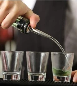 Merkloos Schenktuiten | Schenkdoppen | 6 Stuks | Met Afdekdopjes 7 Merkloos Schenktuiten | Schenkdoppen | 6 Stuks | Met Afdekdopjes -Kookgerei Koning Verkoop 1070x1200 9