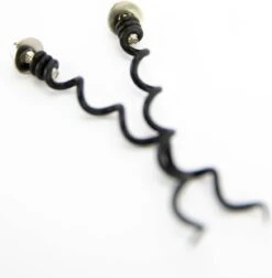 MD-Goods ® Kurkentrekker + Wijn Accessoires Giftbox – Wijnopener Set – Flesopener – Schenktuit – Corkscrew – Cadeautip – Leder – Zwart 13 MD-Goods ® Kurkentrekker + Wijn Accessoires Giftbox – Wijnopener Set – Flesopener – Schenktuit – Corkscrew – Cadeautip – Leder – Zwart -Kookgerei Koning Verkoop 1178x1200 10