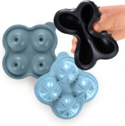 Blumtal Bollen IJsblokjesvorm - 2 X 4 IJsblokjes - Hoogwaardig Siliconen - 8 Stuks - 5 Cm - Olive - Groen / Mineral Red - Rood -Kookgerei Koning Verkoop 1188x1200 7