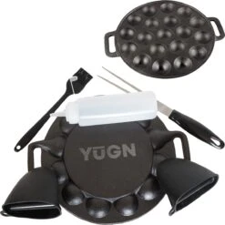 YUGN BLACK Poffertjespan Poffertjesmaker 6 Delige Set - 19 Poffertjes Incl Doseerfles Kwast Poffertjesvork Siliconen Ovenwanten - Platte Onderkant Poffertjespan Inductie Poffertjespan Elektrisch - Cadeau Tip -Kookgerei Koning Verkoop 1198x1200 65