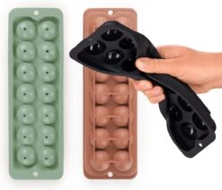 Blumtal Bollen IJsblokjesvorm - 2 X 14 IJsblokjes - Hoogwaardig Siliconen - 28 Stuks - 3 Cm - Olive - Groen / Mineral Red - Rood -Kookgerei Koning Verkoop 1200x1031 4