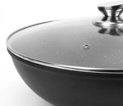 Swiss Pro+ - Marmeren Wokpan - Ø 32 Cm - Geschikt Voor Alle Warmtebronnen 7 Swiss Pro+ - Marmeren Wokpan - Ø 32 Cm - Geschikt Voor Alle Warmtebronnen -Kookgerei Koning Verkoop 1200x1038 11
