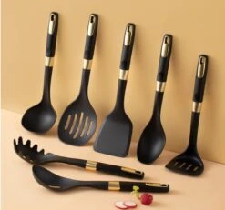 Levabe Zwart Gouden Keukengerei Set Met Houder 7 Delig - Hittebestendig - BPA Vrij - Koken - Nylon - Stainnless Steel - Keuken Gerei 11 Levabe Zwart Gouden Keukengerei Set Met Houder 7 Delig - Hittebestendig - BPA Vrij - Koken - Nylon - Stainnless Steel - Keuken Gerei -Kookgerei Koning Verkoop 1200x1122 3