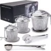TeaLux 5-Delig RVS Theefilters Set Met Maatlepel En Lekbakjes En Knijper - Theezeef Voor Losse Thee En Kruiden - Tea InfuserStrainer Giftset - Verse Thee FilterZeef Cadeau Pakket - Kruidenbuiltje Ei Met Onderzetters - Geschenkset