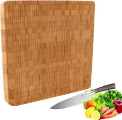 SCHOBERG Bamboe Snijplank | Houten Plank, 40 X 40 X 3 Cm | Bamboe Snijplank Hout | Keukenplank Voor Het Snijden Van Groenten, Fruit Of Vlees