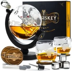 Whisiskey Whiskey Karaf - Wereldbol - Luxe Whisky Karaf Set - 0,9 L - Decanteer Karaf - Whiskey Set - Incl. 4 RVS Whiskey Stones, 2 Whiskey Glazen & Extra Accessoires - Cadeau Voor Man & Vrouw