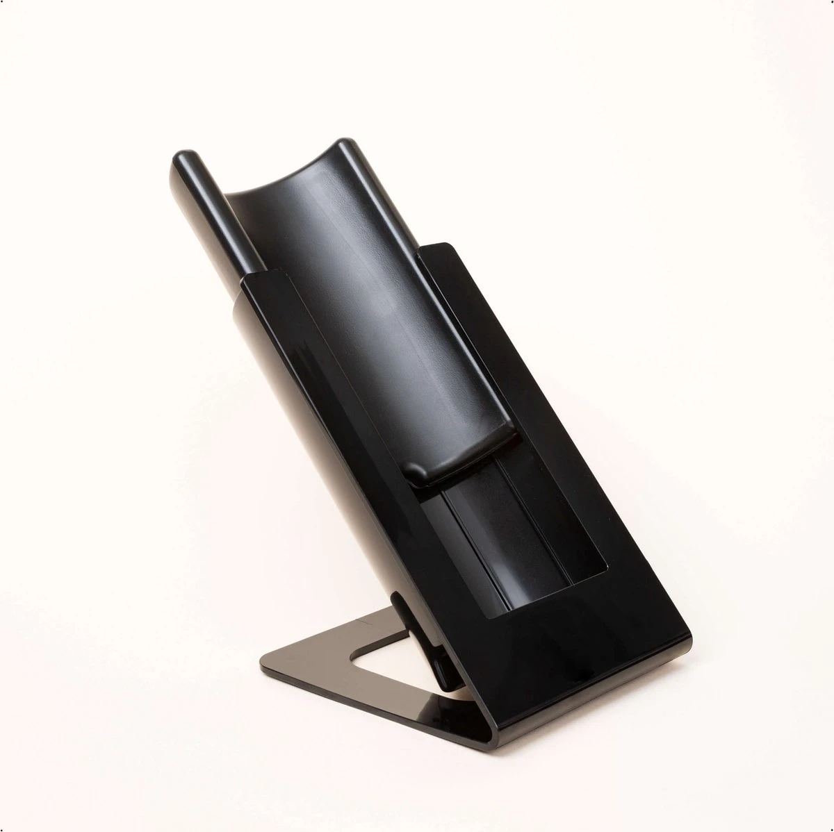 Seizoenstunter - Wijnkoeler - Innovatieve Koeler - Inclusief Koelelement - Zwart 5 Seizoenstunter - Wijnkoeler - Innovatieve Koeler - Inclusief Koelelement - Zwart - Afbeelding 5