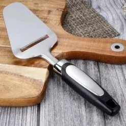 Merkloos, Kaasschaaf- Kaasschaaf Voor Harde Kaas-Kaasschaaf Voor Oude Kaas - Kaasschaaf Voor Jonge Kaas - Multifunctionele Kaasschaaf - Vaatwasser Bestendig - Kaasschaaf Zwart - RVS- 230 X 82 Mm- Keukengerei- Keuken Accessoires 22 Merkloos, Kaasschaaf- Kaasschaaf Voor Harde Kaas-Kaasschaaf Voor Oude Kaas - Kaasschaaf Voor Jonge Kaas - Multifunctionele Kaasschaaf - Vaatwasser Bestendig - Kaasschaaf Zwart - RVS- 230 X 82 Mm- Keukengerei- Keuken Accessoires -Kookgerei Koning Verkoop 1200x1198 52