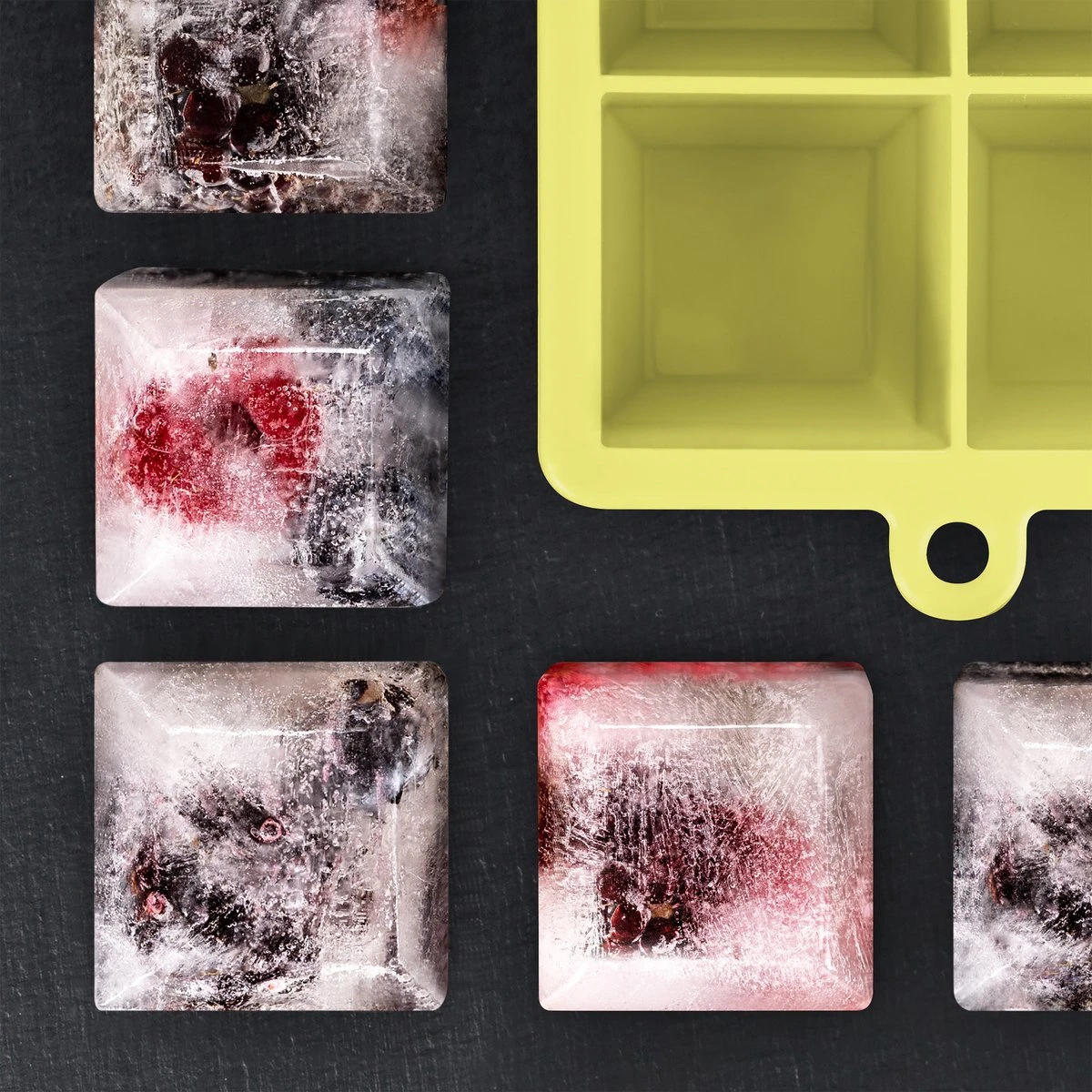 Blumtal IJsblokjesvorm - 2 X 6 IJsblokjes - Hoogwaardig Siliconen - 12 Stuks - 4,4 Cm - Ultimate Grey - Grijs / Geel 5 Blumtal IJsblokjesvorm - 2 X 6 IJsblokjes - Hoogwaardig Siliconen - 12 Stuks - 4,4 Cm - Ultimate Grey - Grijs / Geel - Afbeelding 5