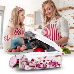 Lekro Multifunctionele Groentesnijder Met Glazen Ovenschaal - Mandoline - Uiensnijder - Frietsnijder - Groentensnijder- Anti-slip Mat - Glas & RSV - 12-delig 20 Lekro Multifunctionele Groentesnijder Met Glazen Ovenschaal - Mandoline - Uiensnijder - Frietsnijder - Groentensnijder- Anti-slip Mat - Glas & RSV - 12-delig -Kookgerei Koning Verkoop 1200x1200 1671