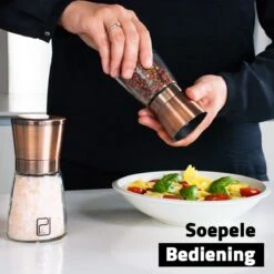 Peper En Zoutmolen Set Van 2 - Koperen Pepermolen En Zoutmolen - Koper RVS - Verstelbare Maalgraad - Bamboe Houder 11 Peper En Zoutmolen Set Van 2 - Koperen Pepermolen En Zoutmolen - Koper RVS - Verstelbare Maalgraad - Bamboe Houder -Kookgerei Koning Verkoop 1200x1200 2280