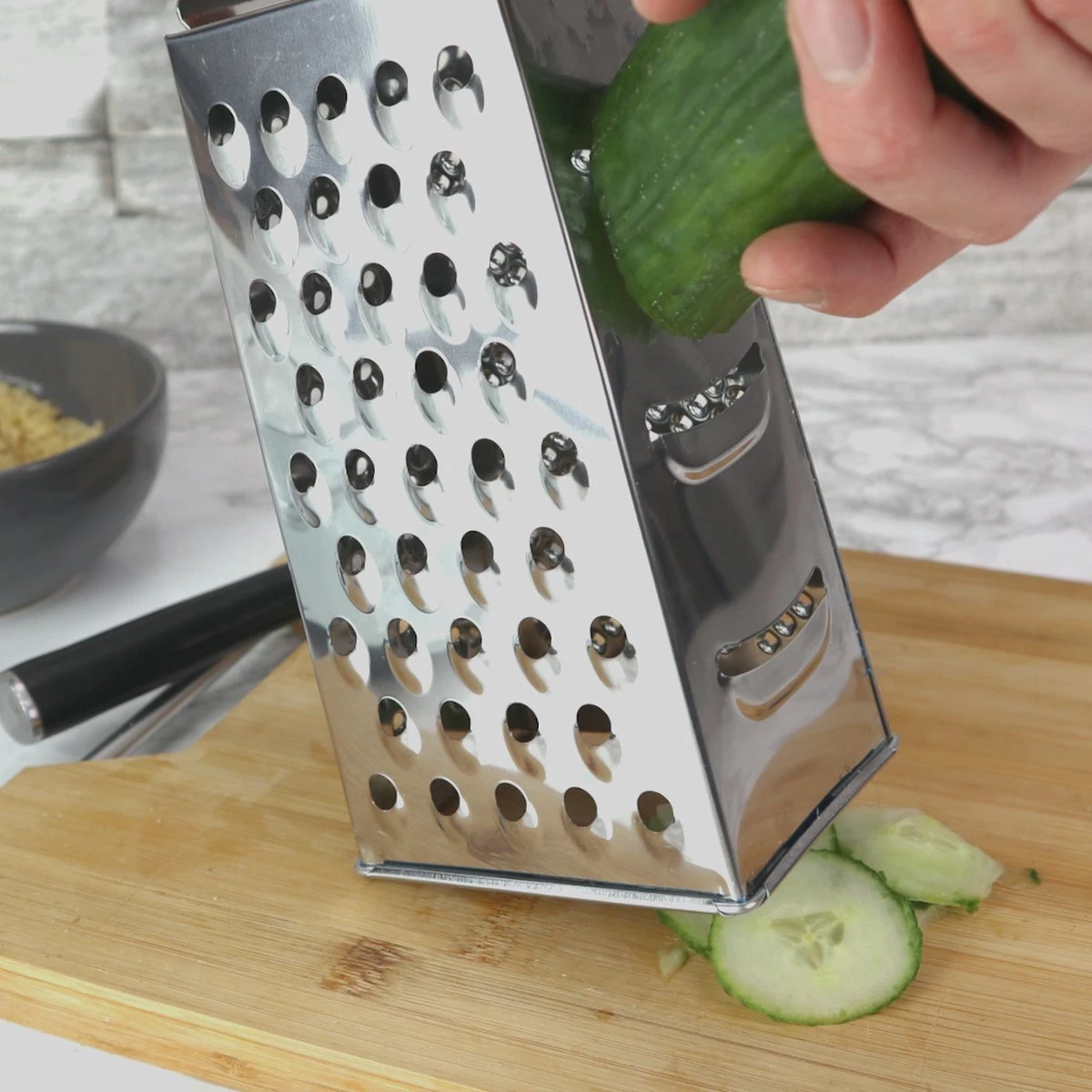 Blokrasp - RVS - Zilver - Kaas Raspen - Groente Raspen - Plakken Snijden - Messen - Blok 6 Blokrasp - RVS - Zilver - Kaas Raspen - Groente Raspen - Plakken Snijden - Messen - Blok - Afbeelding 6