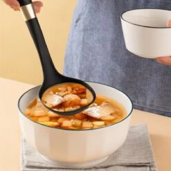 Levabe Zwart Gouden Keukengerei Set Met Houder 7 Delig - Hittebestendig - BPA Vrij - Koken - Nylon - Stainnless Steel - Keuken Gerei 9 Levabe Zwart Gouden Keukengerei Set Met Houder 7 Delig - Hittebestendig - BPA Vrij - Koken - Nylon - Stainnless Steel - Keuken Gerei -Kookgerei Koning Verkoop 1200x1200 2767