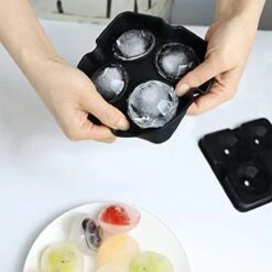 Diamant Ijsblokjesvorm Met Deksel - Ijsblokjesmaker - Silicone Ijsvormpjes - Ijsblokjes - Whiskey , Gin En Cocktails - Vaderdag Kados - Cadeautjes Vader - Geschenk - Cadeau Mannen Verjaardag - Whisky -Kookgerei Koning Verkoop 1200x1200 2842