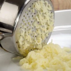 Orange85 Aardappelpers - Pureeknijper - RVS - Zilver - Keukengerei -Kookgerei Koning Verkoop 1200x1200 3295