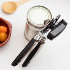 GadgetsToGo H-001 - Hand Blikopener - Ultra Scherp - Anti-slip Handvat - RVS 11 GadgetsToGo H-001 - Hand Blikopener - Ultra Scherp - Anti-slip Handvat - RVS -Kookgerei Koning Verkoop 1200x1200 3358