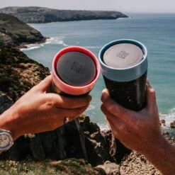 Circular & Co - Travel Mug - Koffiebeker To Go - Coffee To Go Beker - 340 Ml - Crème - Zwart - 12oz - Duurzaam -Kookgerei Koning Verkoop 1200x1200 343