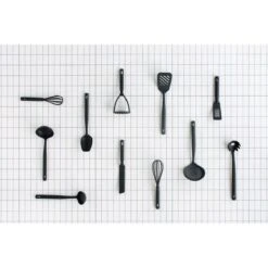 Brabantia Black Line Sausjesgarde - Anti-aanbak - Zwart -Kookgerei Koning Verkoop 1200x1200 3489