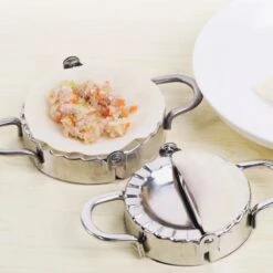 Floor 10 - Dumpling Maker - Ravioli Snijder - Pastei Vorm - Empanada Maker - Gyoza Maker - Keukengerei - Keukenaccessoires - RVS - Set Van 2 15 Floor 10 - Dumpling Maker - Ravioli Snijder - Pastei Vorm - Empanada Maker - Gyoza Maker - Keukengerei - Keukenaccessoires - RVS - Set Van 2 -Kookgerei Koning Verkoop 1200x1200 3534