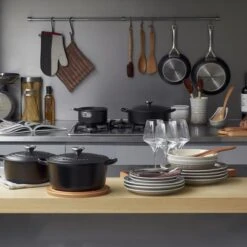 Le Creuset Signature Braadpan - 4,2 L - 24 Cm - Zwart -Kookgerei Koning Verkoop 1200x1200 3842