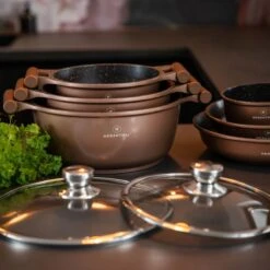 Herenthal Inductie Pannenset- Luxe 10-delige Koekenpannenset - Voor Alle Warmtebronnen - Met Glazen Deksels - Koper 14 Herenthal Inductie Pannenset- Luxe 10-delige Koekenpannenset - Voor Alle Warmtebronnen - Met Glazen Deksels - Koper -Kookgerei Koning Verkoop 1200x1200 3851