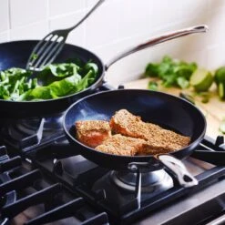 GreenPan Barcelona Infinity Pro Koekenpan 32cm - Zwart - Inductie - PFAS-vrij 37 GreenPan Barcelona Infinity Pro Koekenpan 32cm - Zwart - Inductie - PFAS-vrij -Kookgerei Koning Verkoop 1200x1200 4048