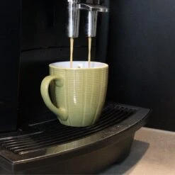 Orange85 Koffiekopjes Gekleurd - Set Van 6 - Koffiemokken - Streep - 200 Ml - Reliëf - Aardewerk - Met Oor - Theemokken 10 Orange85 Koffiekopjes Gekleurd - Set Van 6 - Koffiemokken - Streep - 200 Ml - Reliëf - Aardewerk - Met Oor - Theemokken -Kookgerei Koning Verkoop 1200x1200 41