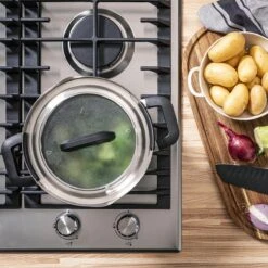 BK Flow Cool Black Glas Kookpannenset - 4-delig - Zwart - Glazen Deksel - Veilig Afgietsysteem - Inductie 9 BK Flow Cool Black Glas Kookpannenset - 4-delig - Zwart - Glazen Deksel - Veilig Afgietsysteem - Inductie -Kookgerei Koning Verkoop 1200x1200 4108