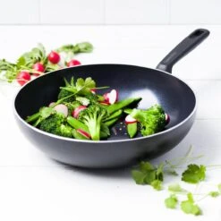 GreenPan Memphis Keramische Wokpan - Ø 28 Cm - PFAS-vrij -Kookgerei Koning Verkoop 1200x1200 4282