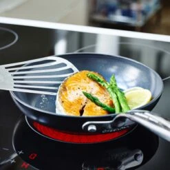 GreenPan Barcelona Infinity Pro Koekenpannenset - 3-delig - Zwart - Inductie - PFAS-vrij 34 GreenPan Barcelona Infinity Pro Koekenpannenset - 3-delig - Zwart - Inductie - PFAS-vrij -Kookgerei Koning Verkoop 1200x1200 4598