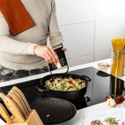 Westinghouse Performance Series - 12-delige Pannenset - Zwart - Geschikt Voor Alle Warmtebronnen Inclusief Inductie 37 Westinghouse Performance Series - 12-delige Pannenset - Zwart - Geschikt Voor Alle Warmtebronnen Inclusief Inductie -Kookgerei Koning Verkoop 1200x1200 4717