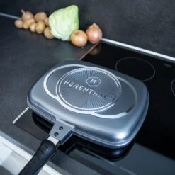 Herenthal Dubbele Grillpan - Ø 28 Cm - Koekenpan - Keramische Pan - Marmeren Coating Met Antiaanbaklaag - PFAS & PFOA Vrij - Pan - Grill - Vermindert Geur, Rook En Oliespatten - Zilver 20 Herenthal Dubbele Grillpan - Ø 28 Cm - Koekenpan - Keramische Pan - Marmeren Coating Met Antiaanbaklaag - PFAS & PFOA Vrij - Pan - Grill - Vermindert Geur, Rook En Oliespatten - Zilver -Kookgerei Koning Verkoop 1200x1200 4889