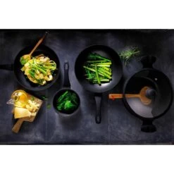 Mammoet Essentials Vesucio Braadpan - 28cm - Anti-aanbaklaag - Met Deksel -Kookgerei Koning Verkoop 1200x1200 5002