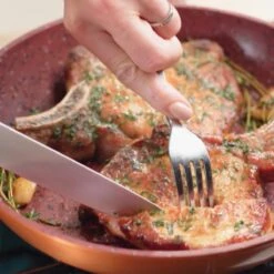 Livington Copper & Stone Pan - 24cm Koekenpan- Anti-aanbaklaag En Krasbestendig - Graniet Look - Binnenste Steenlaag Voor Perfecte Warmteverdeling - Geschikt Voor Ceran, Gas, Elektrisch, Inductie -Kookgerei Koning Verkoop 1200x1200 5147