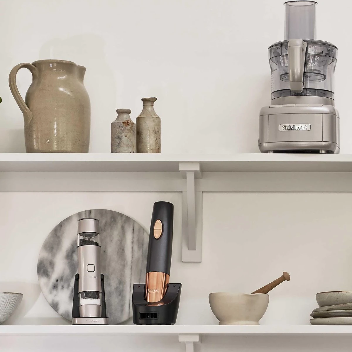 Cuisinart Wijnopener & Elektrische Kurkentrekker CWO50E - Draadloos - Inclusief Laadstation En Foliesnijder - Blauw 2 Cuisinart Wijnopener & Elektrische Kurkentrekker CWO50E - Draadloos - Inclusief Laadstation En Foliesnijder - Blauw - Afbeelding 2