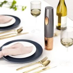 Cuisinart Wijnopener & Elektrische Kurkentrekker CWO50E - Draadloos - Inclusief Laadstation En Foliesnijder - Blauw 28 Cuisinart Wijnopener & Elektrische Kurkentrekker CWO50E - Draadloos - Inclusief Laadstation En Foliesnijder - Blauw -Kookgerei Koning Verkoop 1200x1200 5501