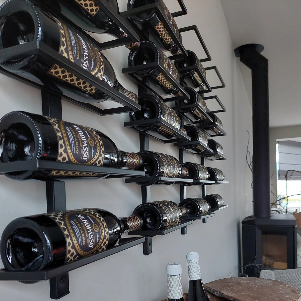 Copain De Vin™ The Wine Of Fame - Wijnrek - Wijnkunst - 6 Flessen - Zwart 2 Copain De Vin™ The Wine Of Fame - Wijnrek - Wijnkunst - 6 Flessen - Zwart - Afbeelding 2