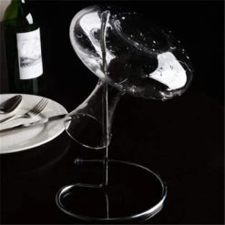 Decantino® Karaf Droogstandaard - Roestvrij Staal - Karaf Droger - Karaf Schoonmaken - Karaf Drogen - Decanteer Karaf Wijn Karaf Whiskey - Water Karaf Waterkan Karaffen Karaf Set Wijn Decanteren Wijn Beluchter Wijnkaraf Decanteerkan -Kookgerei Koning Verkoop 1200x1200 5656