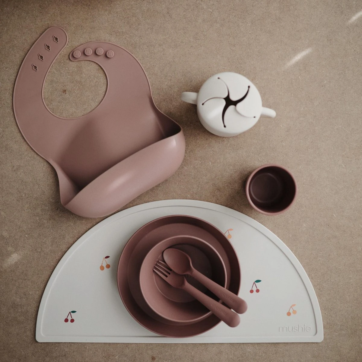 Siliconen Kommen - Mushie - Woodchuck - Set 2 18 Siliconen Kommen - Mushie - Woodchuck - Set 2 - Afbeelding 18