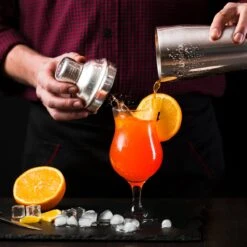 UNBOX Cocktail Set - Cocktail Shaker - Cocktail Shaker Set - Cocktailset Met Bamboe Standaard - Inclusief Nederlands Receptenboekje -Kookgerei Koning Verkoop 1200x1200 5935