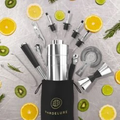 BarDeluxe® Cocktail Set - 12-Delig - Cocktailset - Cocktail Shaker Set - Inclusief Cocktail Shaker - Cocktail Recepten Boek - Cadeau Voor Man - Cadeau Voor Vrouw - Luxe Cadeauverpakking & Bewaarhoes - Cocktail Set Zilver -Kookgerei Koning Verkoop 1200x1200 5959