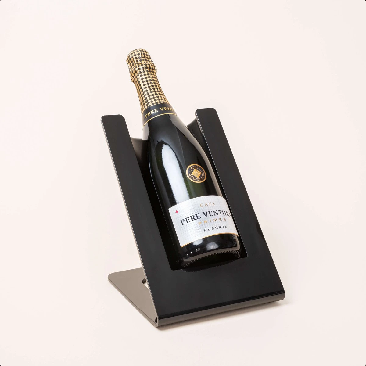 Seizoenstunter - Wijnkoeler - Innovatieve Koeler - Inclusief Koelelement - Zwart 1 Seizoenstunter - Wijnkoeler - Innovatieve Koeler - Inclusief Koelelement - Zwart