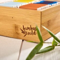 Bambuswald© Houten Theedoos Met 6 Vakken Gemaakt Van 100% Duurzame Bamboe 20 Bambuswald© Houten Theedoos Met 6 Vakken Gemaakt Van 100% Duurzame Bamboe -Kookgerei Koning Verkoop 1200x1200 6515