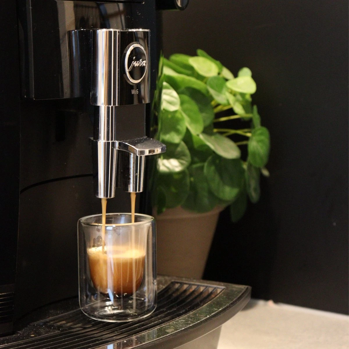 Orange85 Espresso Glazen - Set Van 4 - Kopjes - Dubbelwandig - Glas - 80ml - 5.5 X 7.5 Cm - Koffiekopjes 1 Orange85 Espresso Glazen - Set Van 4 - Kopjes - Dubbelwandig - Glas - 80ml - 5.5 X 7.5 Cm - Koffiekopjes