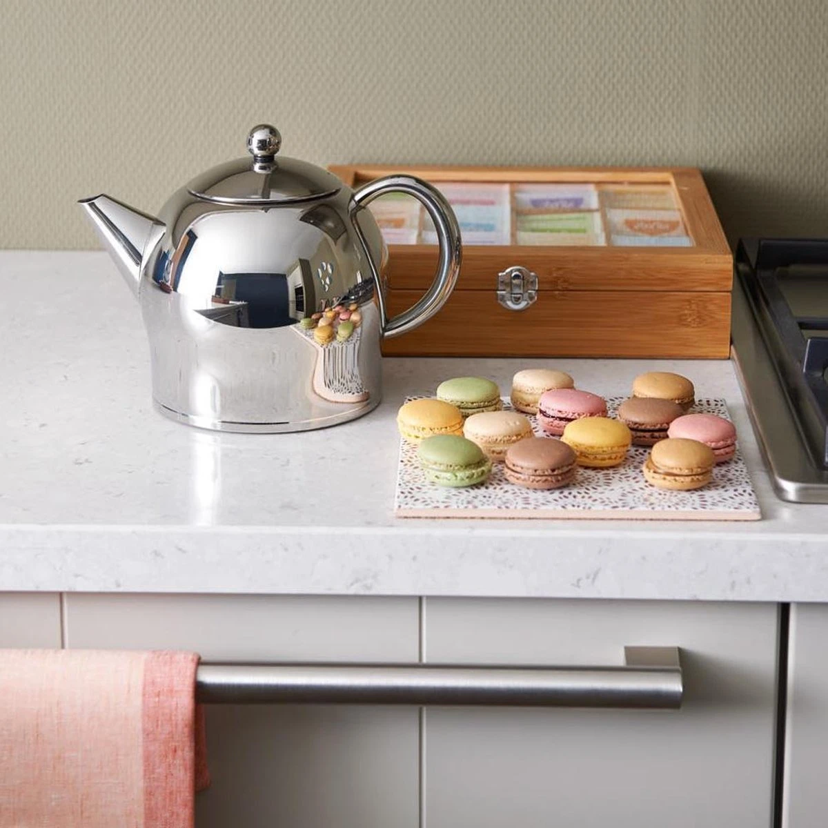 Bredemeijer - Theepot Minuet Santhee 1,4L Glanzend Dubbelwandig 12 Bredemeijer - Theepot Minuet Santhee 1,4L Glanzend Dubbelwandig - Afbeelding 12