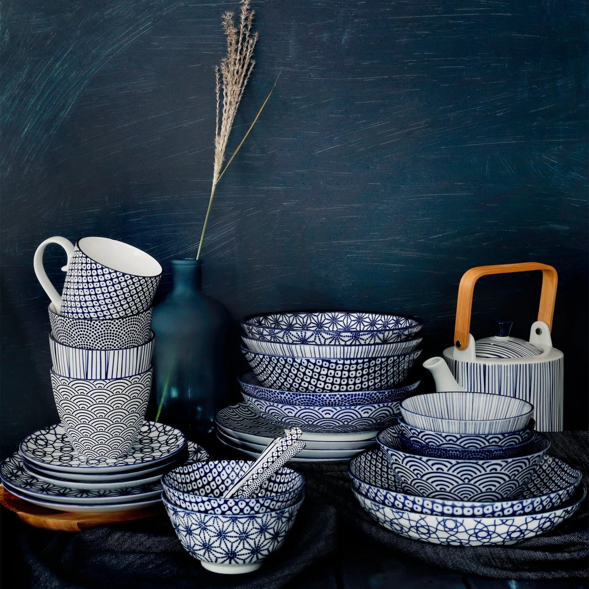 Tokyo Design Studio | Nippon Blue | Set Van 4 Borden Ø 25,7 Cm | Porselein 6 Tokyo Design Studio | Nippon Blue | Set Van 4 Borden Ø 25,7 Cm | Porselein - Afbeelding 6