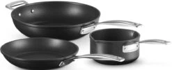 Le Creuset - Les Forgees - 3-Delige - Pannenset -Kookgerei Koning Verkoop 1200x493 5
