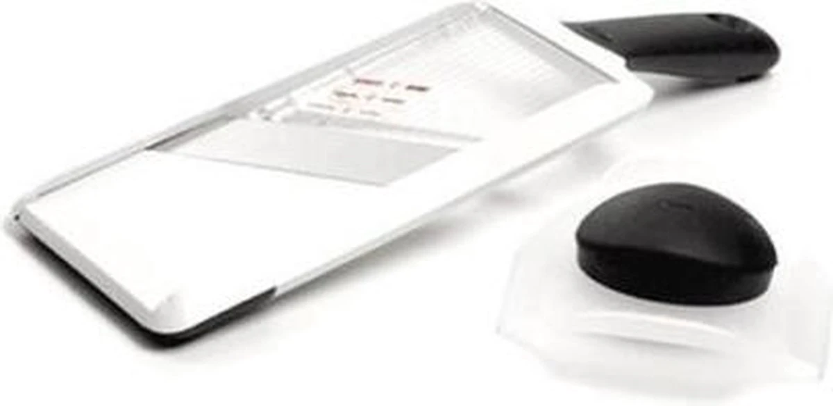 OXO Good Grips Handmandoline - Met Restenhouder 6 OXO Good Grips Handmandoline - Met Restenhouder - Afbeelding 6